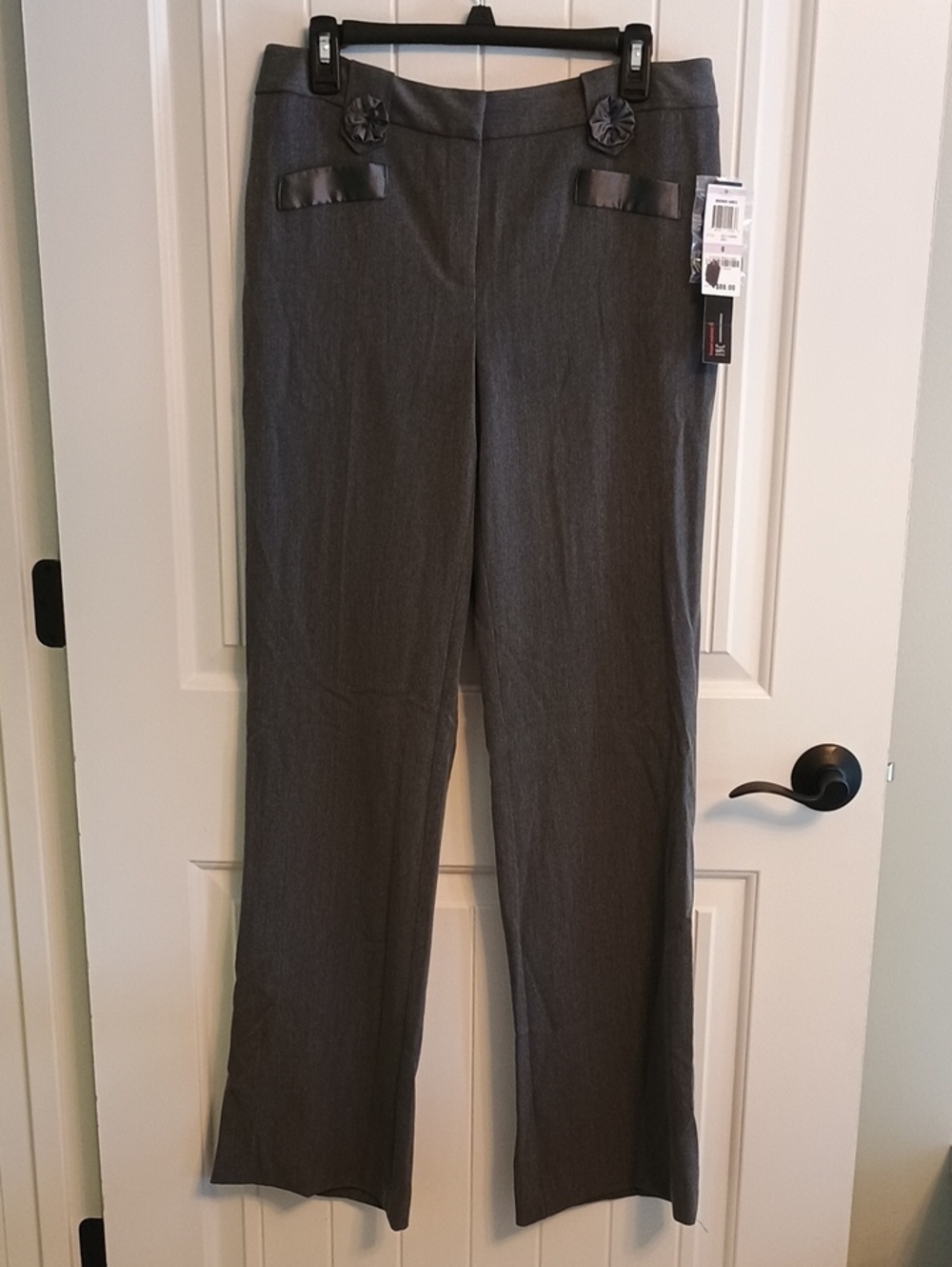 NWT Woman's Size 6 INC International Concepts Gray Dress Pants with Satin Trim